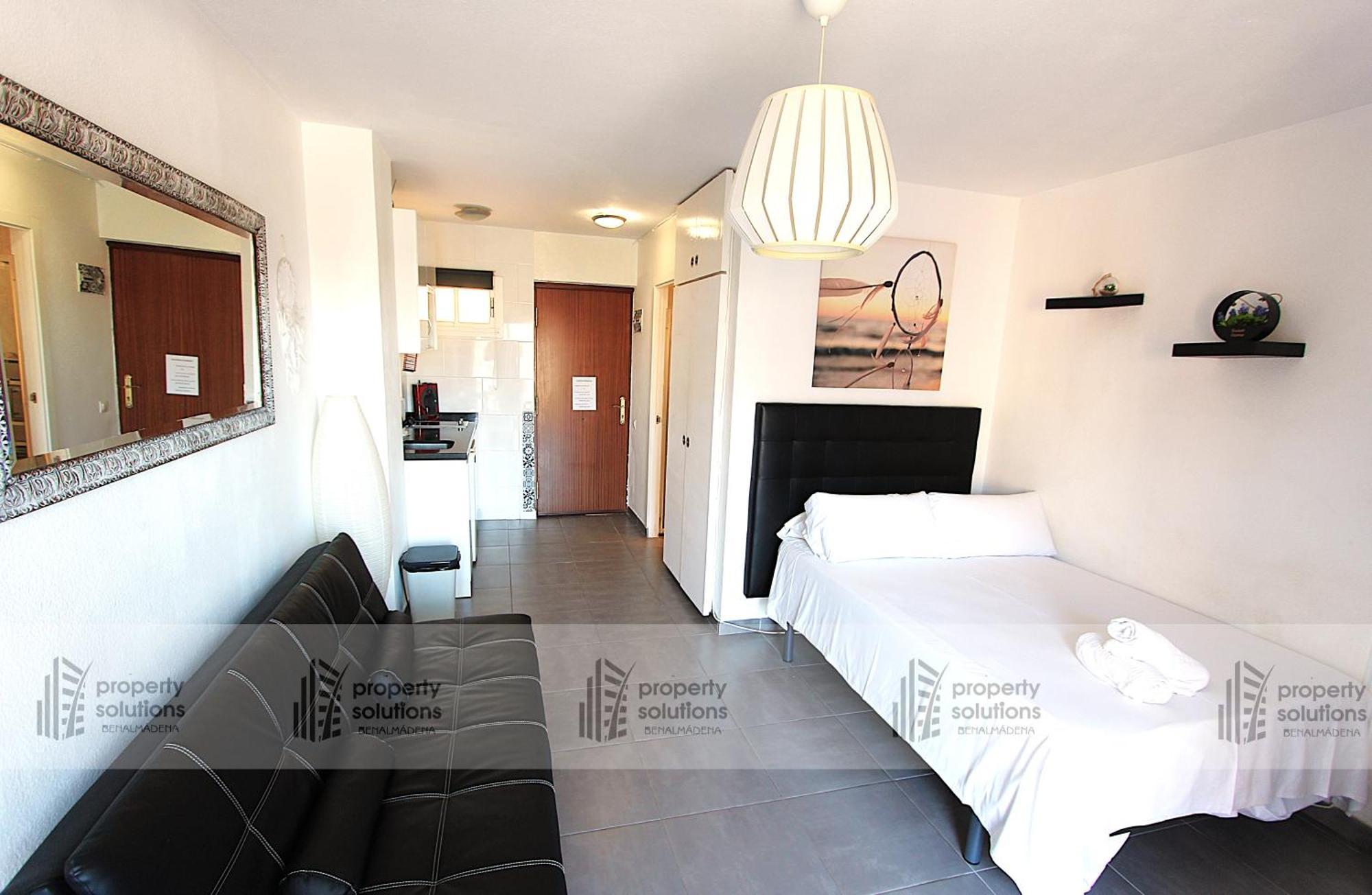 901 Estudio Aguila Apartamentos - Vista Al Mar เบนัลมาเดนา ภายนอก รูปภาพ