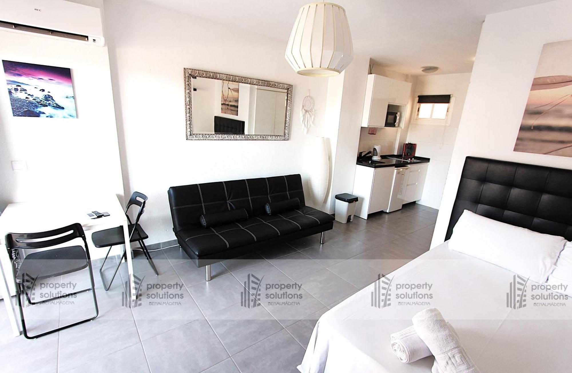 901 Estudio Aguila Apartamentos - Vista Al Mar เบนัลมาเดนา ภายนอก รูปภาพ