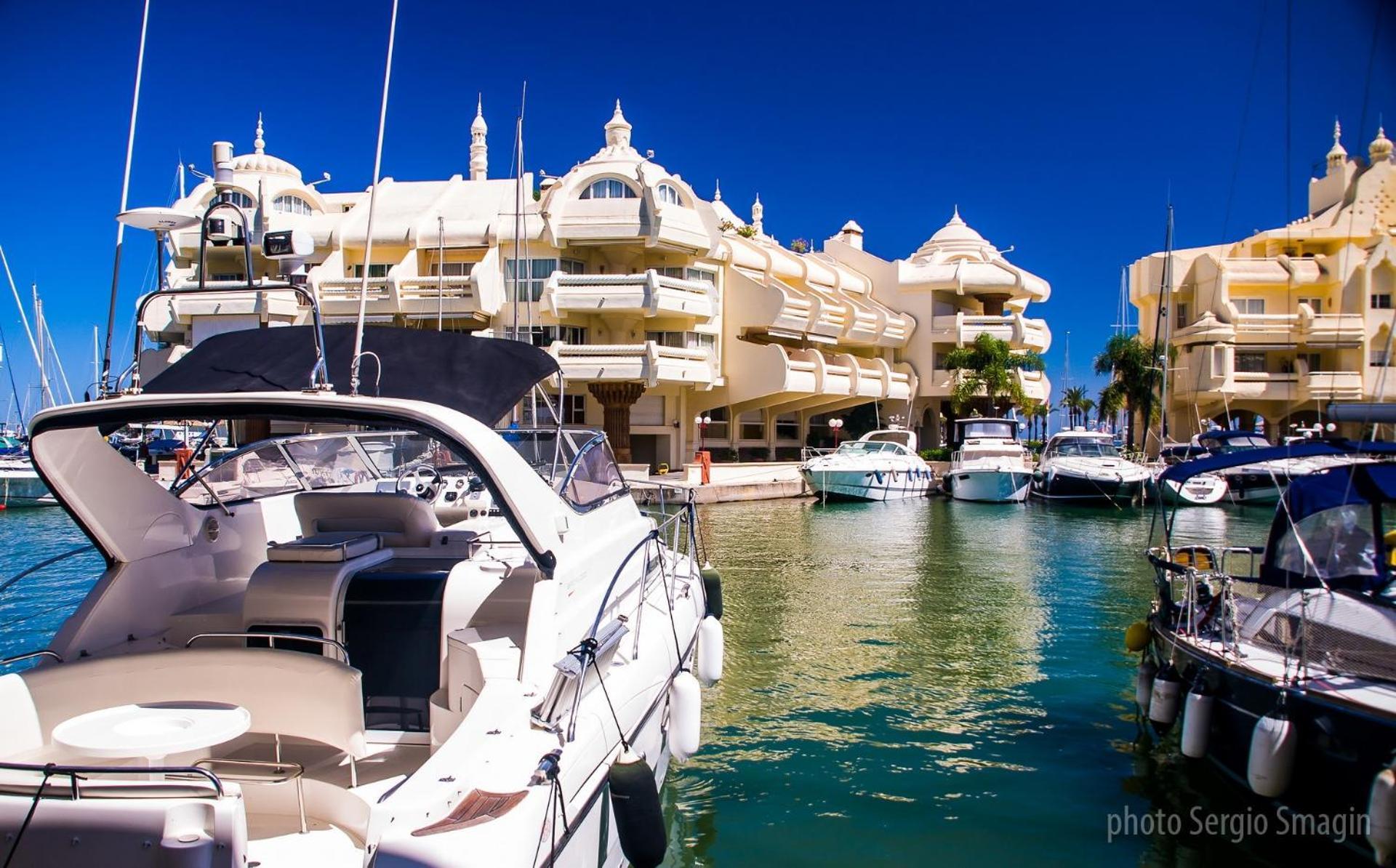 901 Estudio Aguila Apartamentos - Vista Al Mar เบนัลมาเดนา ภายนอก รูปภาพ